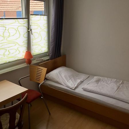Hotel Stadt Mainz Schwabenheim an der Selz エクステリア 写真
