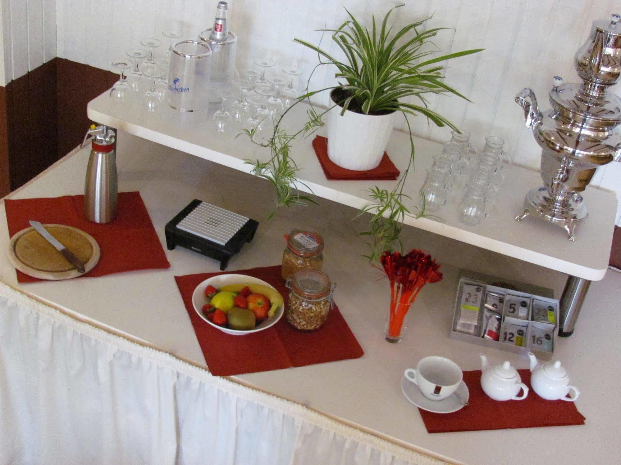 Hotel Stadt Mainz Schwabenheim an der Selz エクステリア 写真
